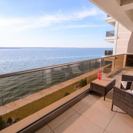 Lake Apartments Solid Mamaia Exterior foto