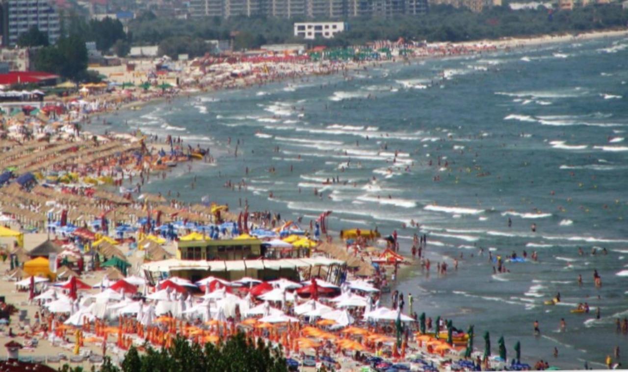 Lake Apartments Solid Mamaia Exterior foto